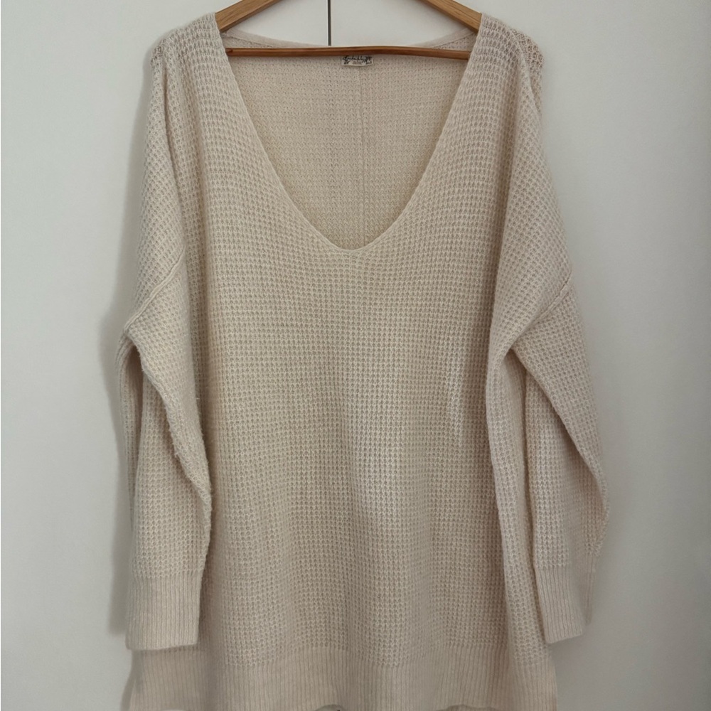 Free People Cream V-Neck Sweater cozy